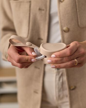 Silicone Pacifier Holder - Oat
, 